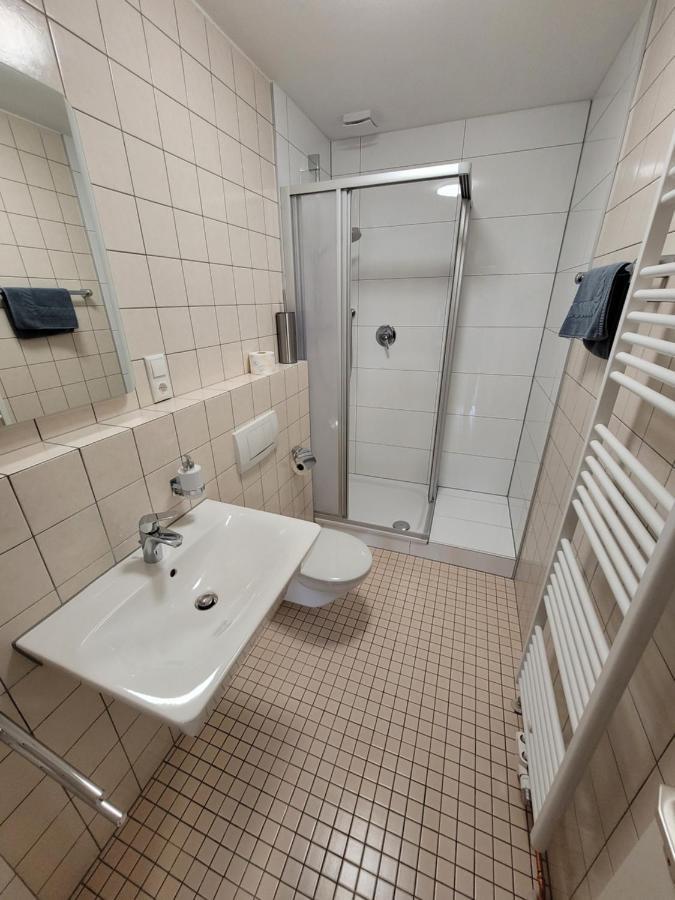 Guesthouse Wi Rooms Jülich Buitenkant foto
